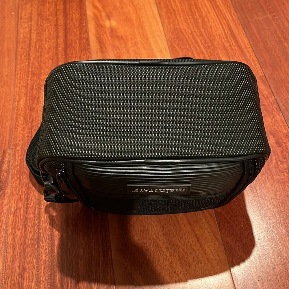 EUC Mainstays Black Camera Bag